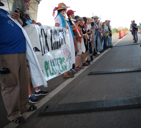soaw border checkpoint