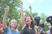 anti trump counter protest