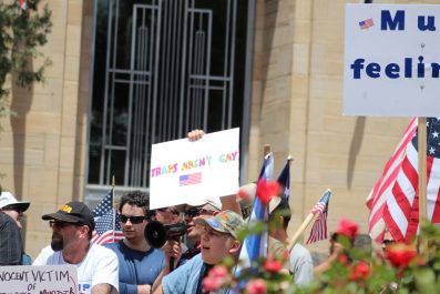 anti trump counter protest