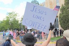 anti trump counter protest